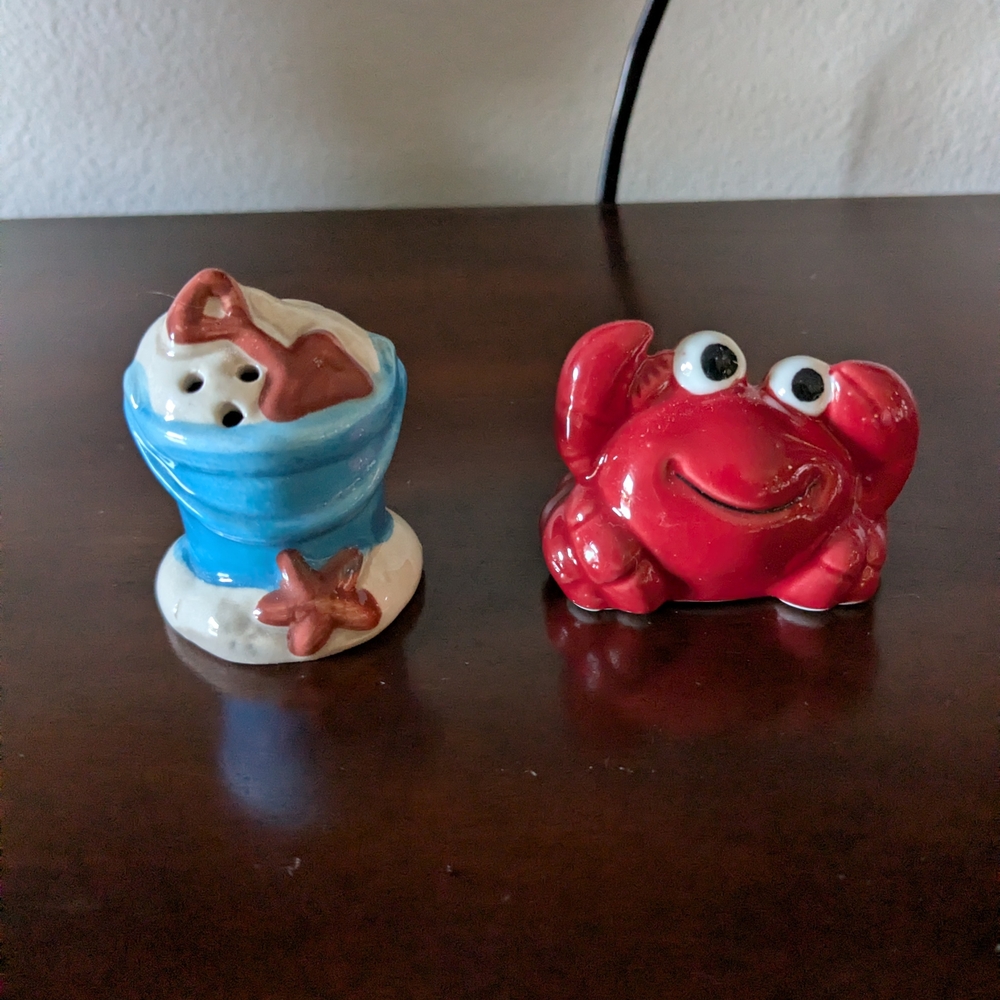 Red Crab and Beach Bucket Salt and Pepper Shakers